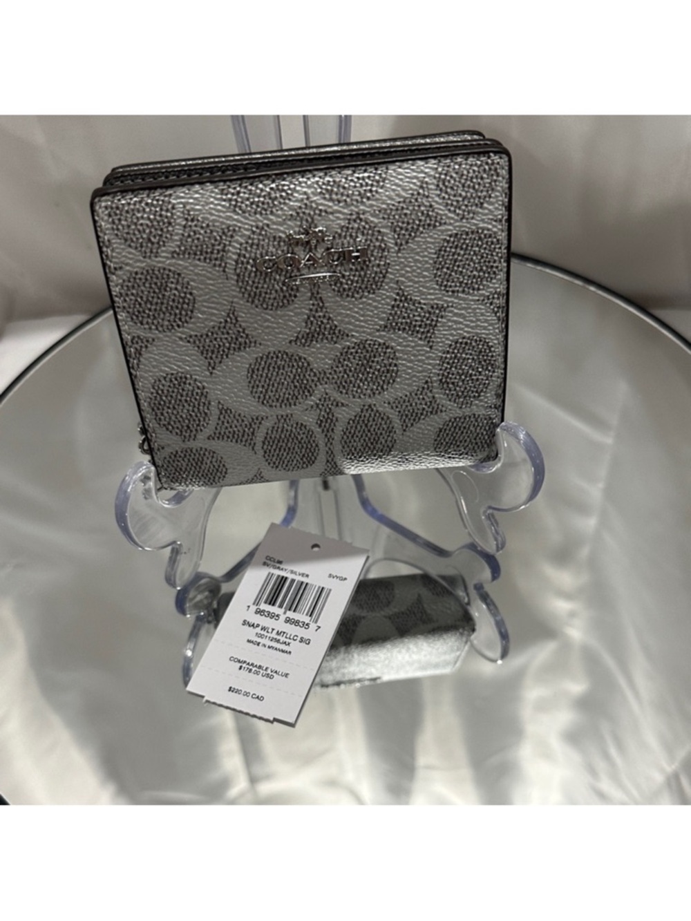 NWT coach metallic silver gray snap wallet signature coach